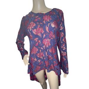 The Pyramid Collection Lace Gothic Long Sleeve High Low Tunic